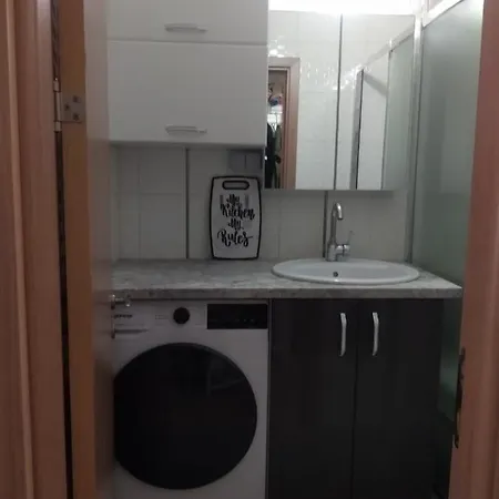 Studio 202, Near Lift Apartman Banszko